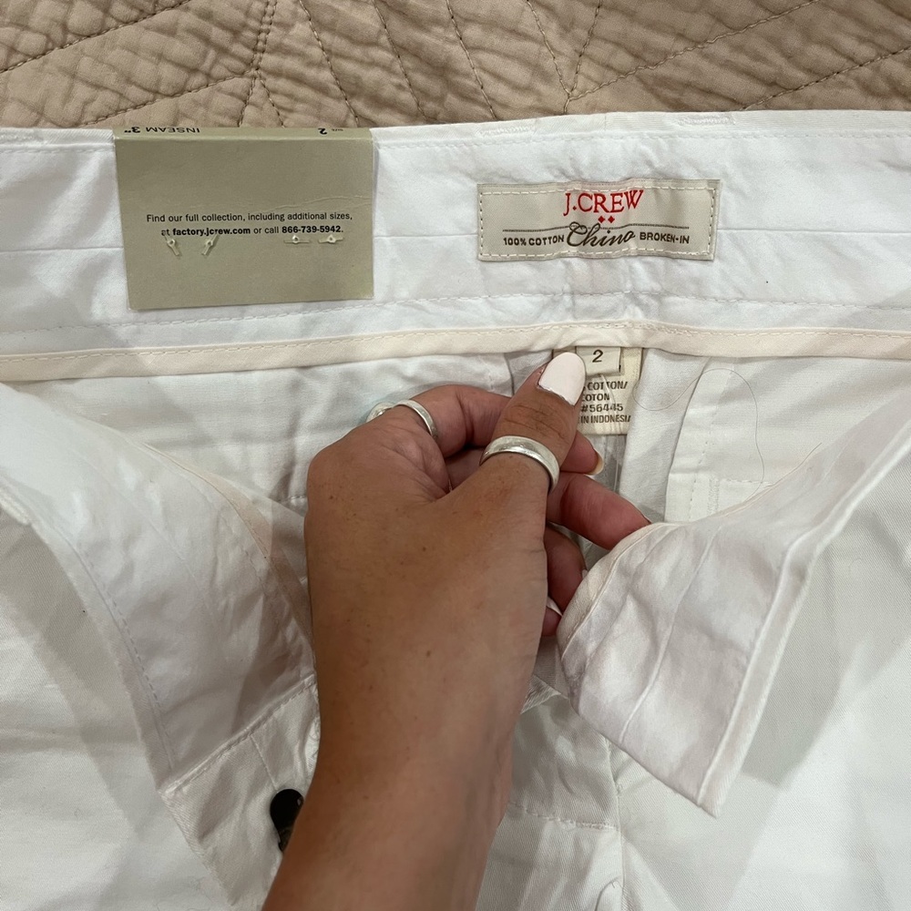 BRAND NEW J Crew Chino City fit 3” inseam shorts